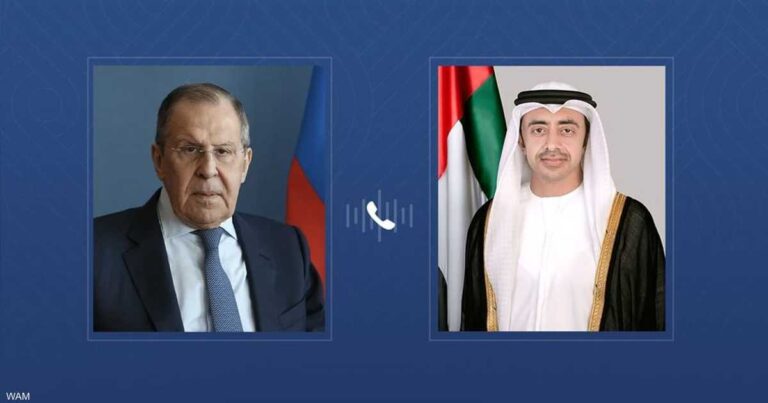عبدالله بن زايد يتلقى اتصالاً هاتفياً من وزير الخارجية الروسي لبحث التطورات الإقليمية والدولية