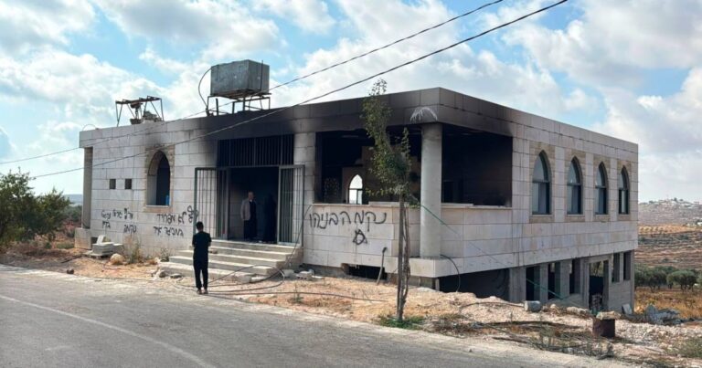 قياديان فلسطينيان يؤكدان ضرورة الوحدة والمقاومة الموحدة في الضفة الغربية لمواجهة الهجمة الإسرائيلية