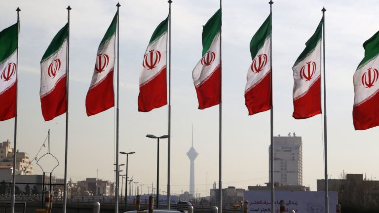 إيران تعلن مقتل 4 من عناصر الحرس الثوري في غارات أمريكية سعودية على العراق