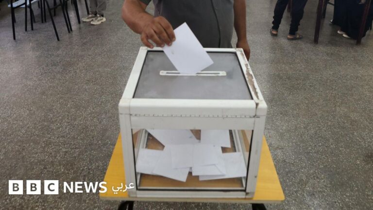 انطلاق الانتخابات التشريعية في الجزائر لاختيار 407 أعضاء في المجلس الشعبي الوطني