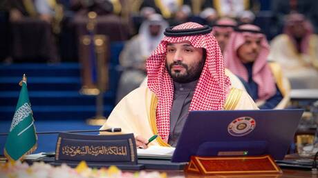 رئيس الوزراء البريطاني وبن سلمان يناقشان تهديدات الحوثيين وأمن البحر الأحمر