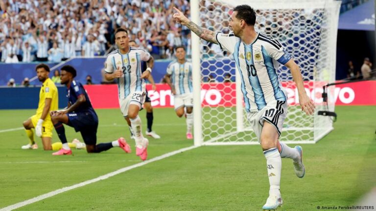 ميسي يعزز أرقامه القياسية في مونديال 2026 وصلاح يقود مصر للتأهل