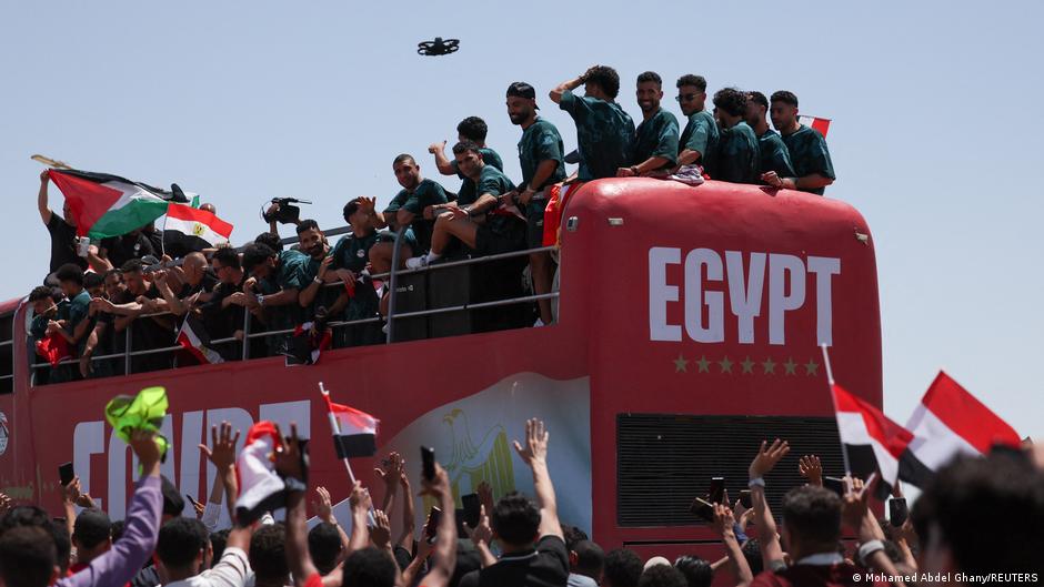 احتفالات حاشدة في مصر بإنجاز منتخب “الفراعنة” في مونديال 2026 ومواجهات كروية بارزة في البطولة
