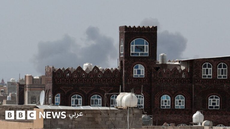 تحالف بقيادة السعودية يتصدى لصواريخ حوثية بعد قصف مطار صنعاء الدولي