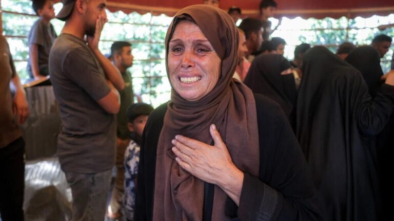 مقتل 9 فلسطينيين بينهم طفل وامرأة بنيران إسرائيلية في غزة