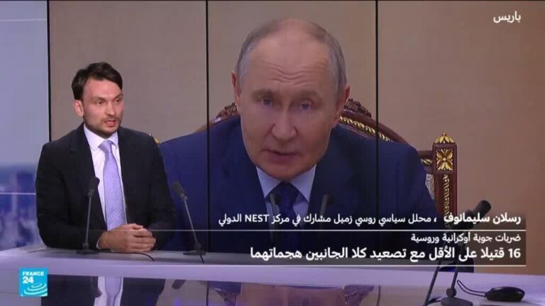 محلل روسي يكشف عن فرار عدة جنود من الجيش الروسي وخسائر في السفن البحرية