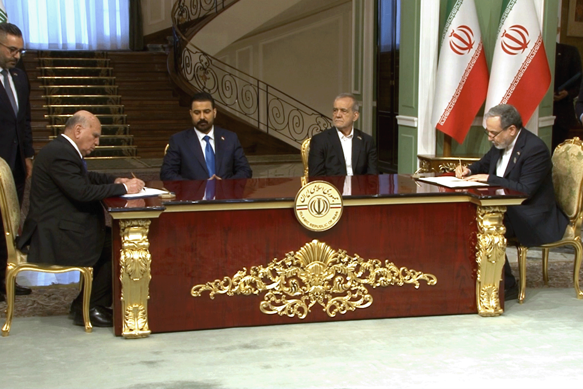 من واشنطن إلى طهران.. زيارة الزيدي تعزز التنسيق العراقي بين إيران والولايات المتحدة