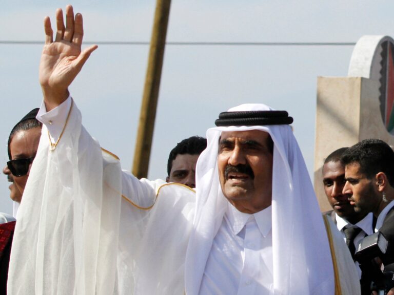 رحيل الشيخ حمد بن خليفة آل ثاني: مؤسس قطر الحديثة ورائد القوة الناعمة والدبلوماسية