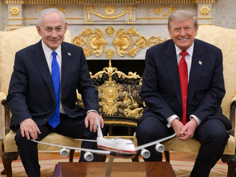 مسؤول إسرائيلي يؤكد بقاء مجتبى خامنئي ويكشف حصيلة محادثات نتنياهو وترمب حول إيران