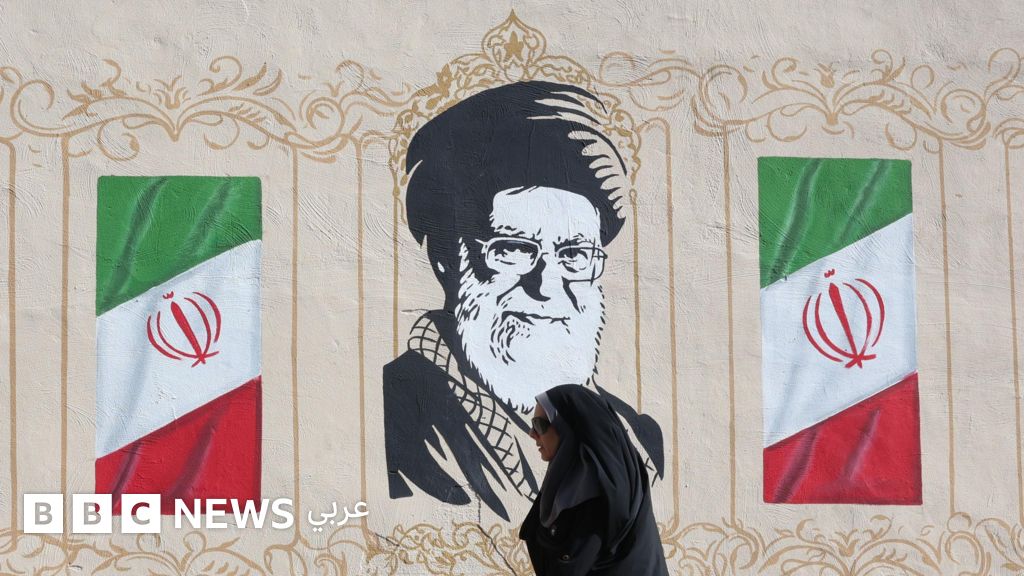 مضيق هرمز: إيران تراكم المخاطر في مواجهة السيطرة البحرية الحيوية