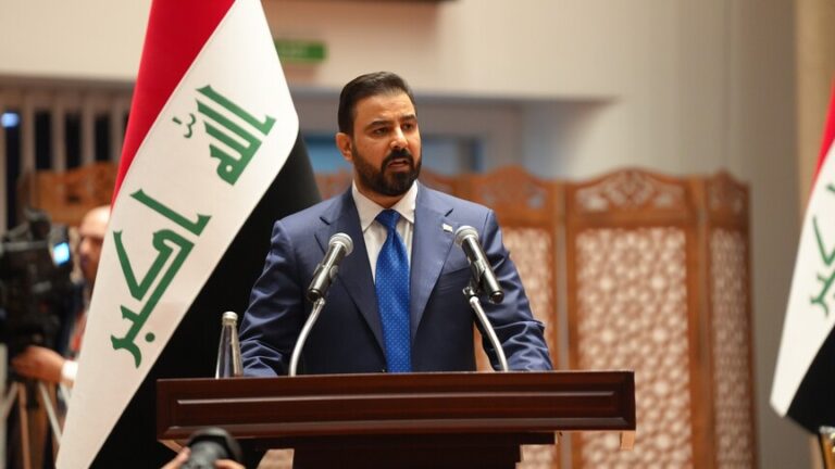 العراق يحقق في إطلاق طائرات مسيّرة من أراضيه نحو منشآت بترولية سعودية