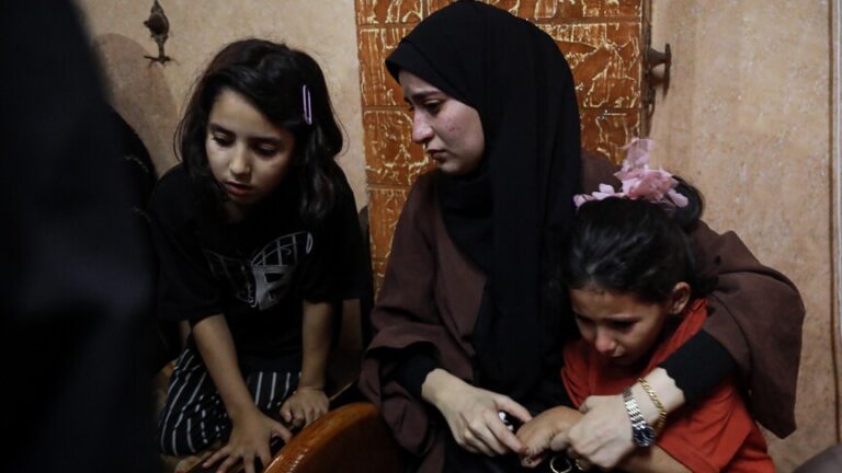مقتل 9 فلسطينيين في غارات إسرائيلية شنتها على مدينة غزة السبت