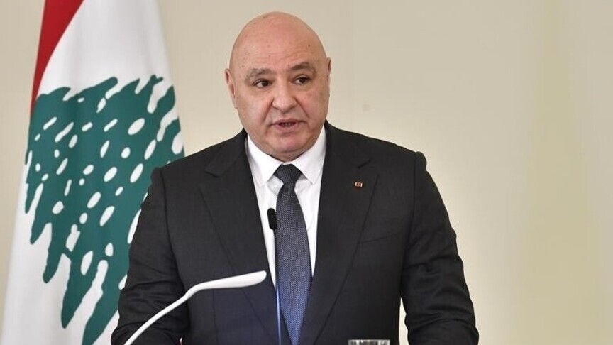 عون وماكرون يؤكدان ضرورة وقف الاعتداءات الإسرائيلية على جنوب لبنان