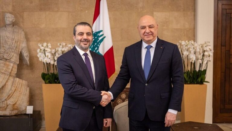 الرئيس اللبناني عون يؤكد فتح صفحة جديدة في العلاقات الثنائية مع سوريا