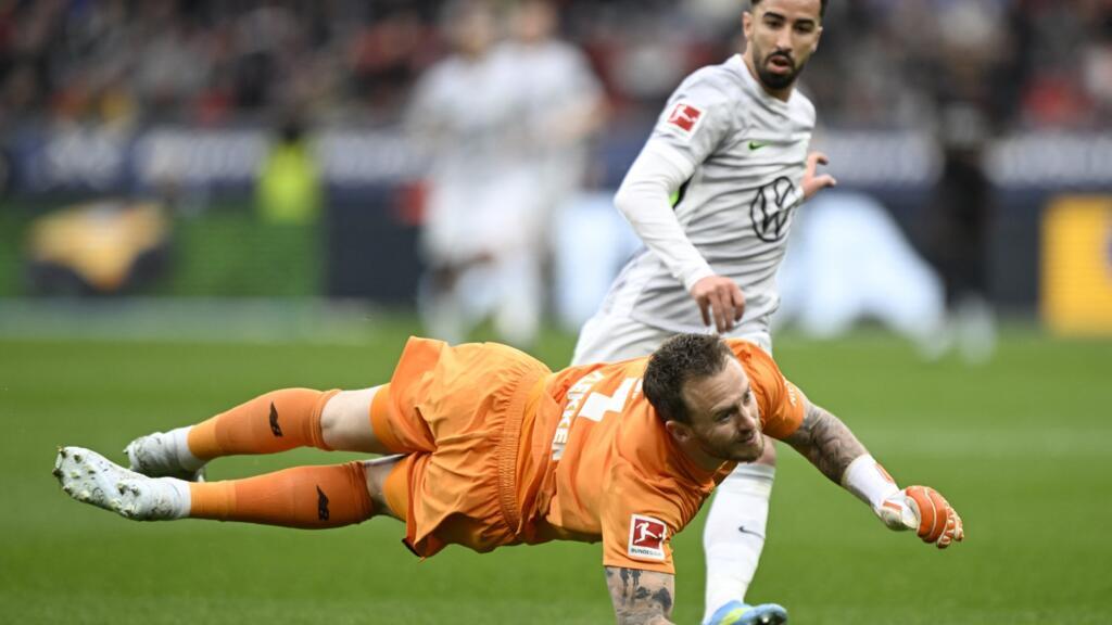 اللاعب الجزائري محمد عمورة ينضم إلى نادي نيس الفرنسي قادماً من فولسبورغ