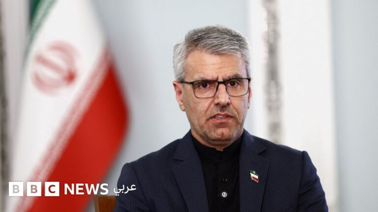 إيران وعُمان تقتربان من اتفاق حول مضيق هرمز والحوثيون يستهدفون ناقلتي نفط سعوديتين في تصعيد جديد