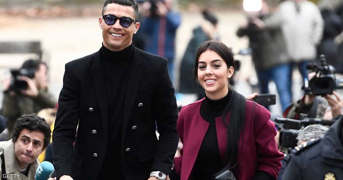 تكهنات بزفاف كريستيانو رونالدو وجورجينا رودريغيز في ماديرا السبت وسط قائمة ضيوف مهاجرة