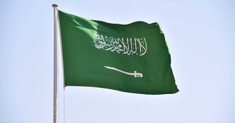مسؤول سعودي يحذر من هجمات وشيكة تستهدف المملكة بدعم إيراني