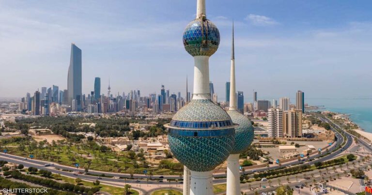 الجيش الكويتي يتصدى لهجمات بطائرات مسيرة من إيران