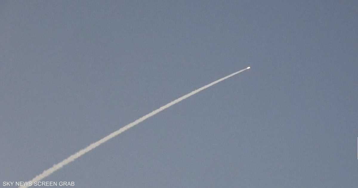 اليمن: تصعيد هجمات الحوثيين بالصواريخ على قوات الحكومة في المخا ومأرب