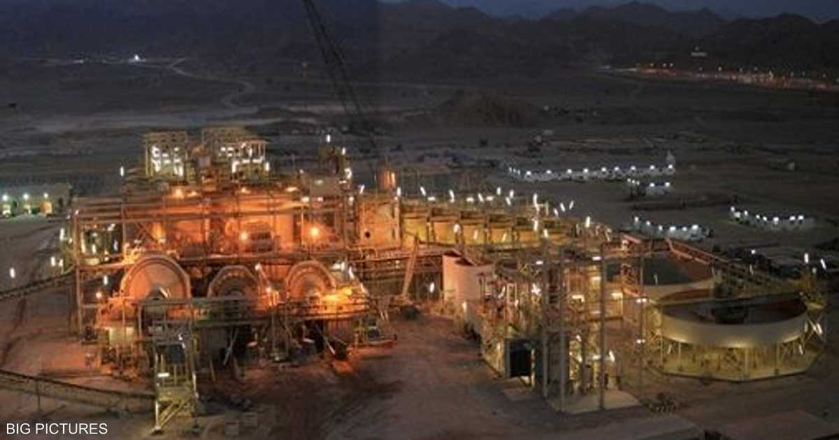 مصرع عامل وإصابة 5 بانهيار صخرة في منجم السكري للذهب