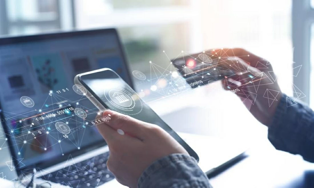 كيف تغير التكنولوجيا المالية والمحافظ الإلكترونية مستقبل الاقتصاد الرقمي؟