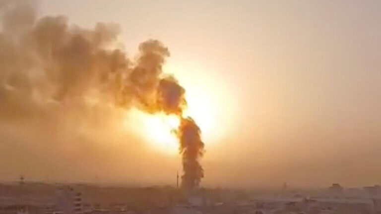 إيران تحذر من عمل أمريكي متهور وإسرائيل تعلن مقتل عناصر من حزب الله جنوب لبنان