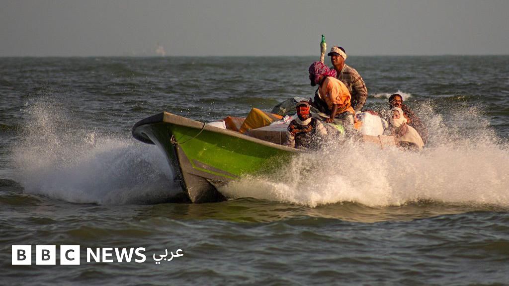 تعليق الإمارات النشاط التجاري مع إيران وتأثيره على العلاقات الاقتصادية والسياسية في المنطقة