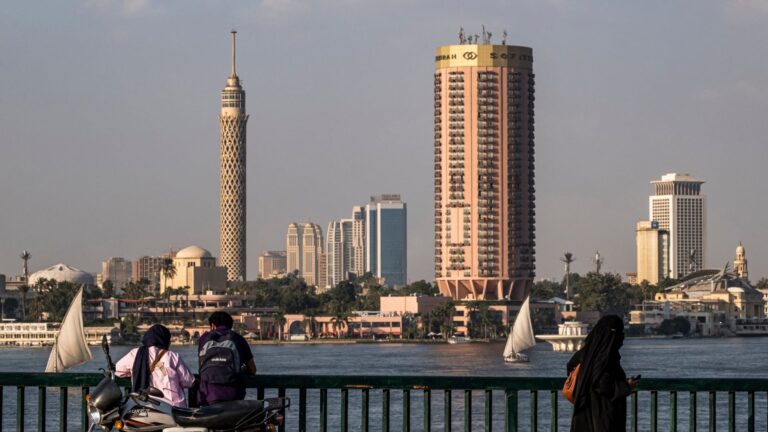 انتقادات برلمانية لزيادة أسعار الكهرباء في مصر ومطالب بمراجعة القرار