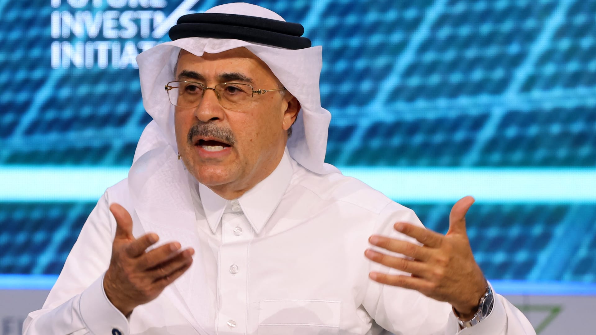 رئيس أرامكو يكشف فقدان 2.6 مليار برميل نفط بسبب الحرب مع إيران
