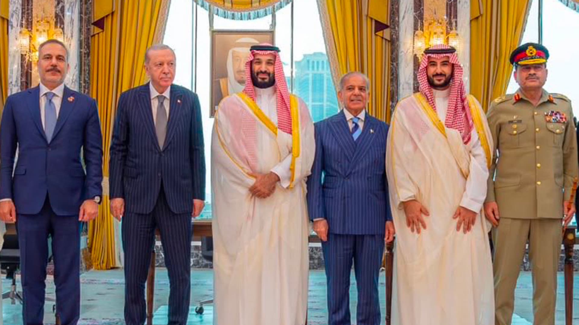وزير الخارجية التركي يفتح الباب أمام انضمام مصر إلى اتفاقية مكة للدفاع المشترك