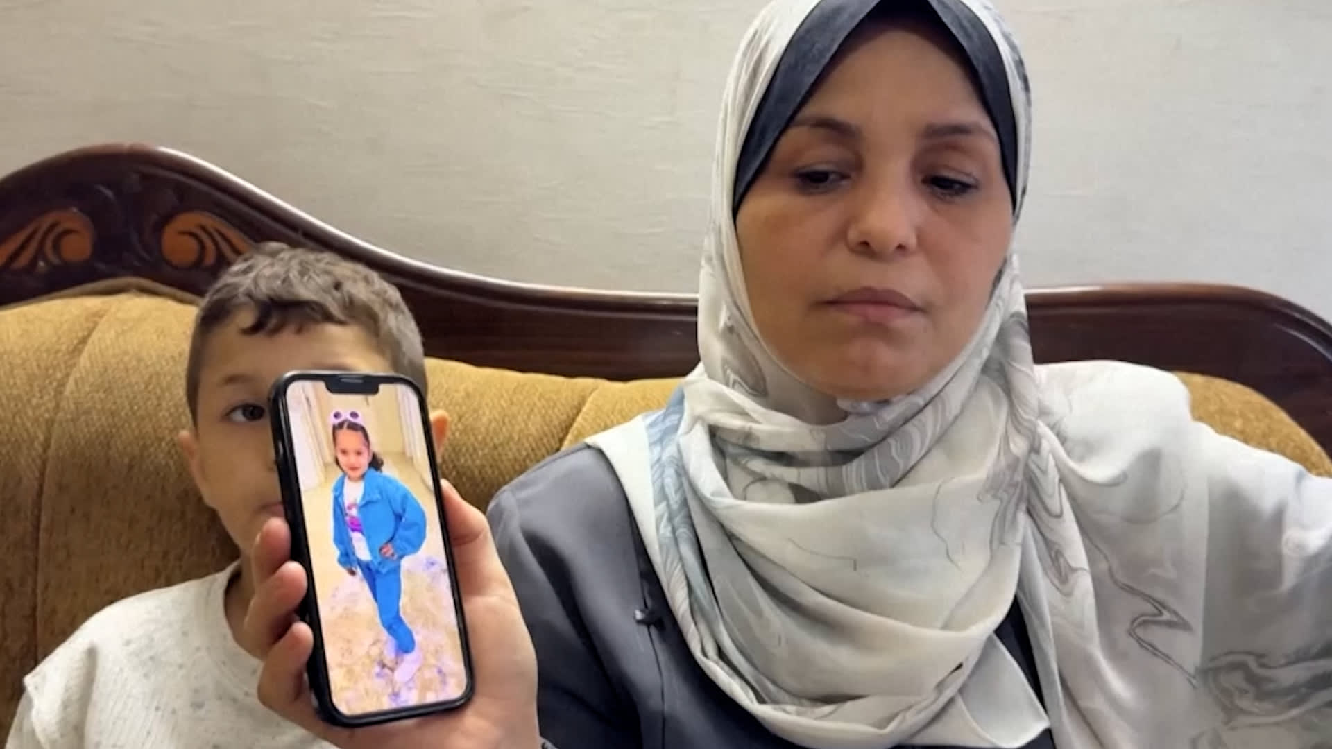 إعلان الجيش الإسرائيلي فتح تحقيق في مقتل الطفلة الفلسطينية هند رجب ورد فعل عائلتها
