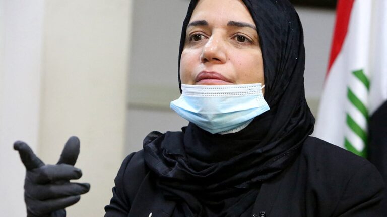 أمريكا تلغي تأشيرة وزيرة مالية عراقية سابقة وتدرجها على قائمة مراقبة الإرهاب