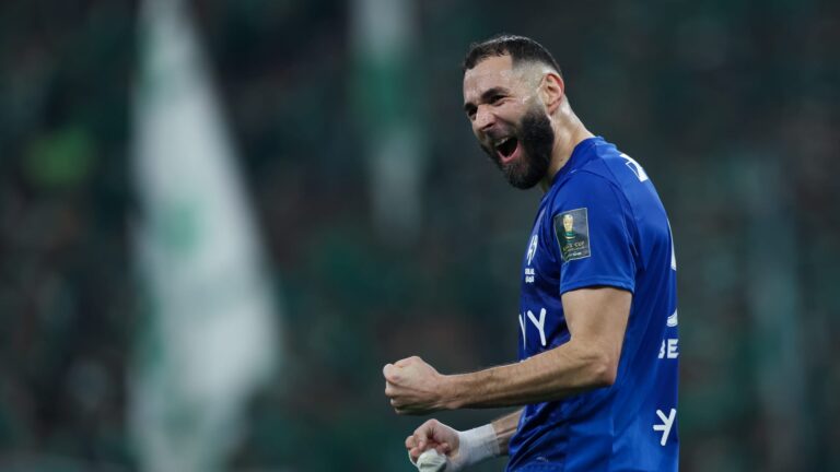 الهلال السعودي يعلن فصله عن كريم بنزيما بعد 6 أشهر ويودعه برسالة ودية