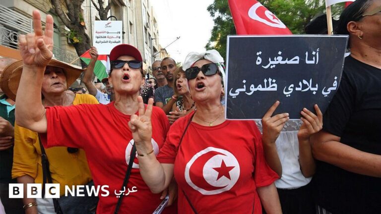 حادثة غرق مركب الهجرة في بنقردان تثير احتجاجات وتسلط الضوء على الأزمات الاقتصادية والاجتماعية في تونس