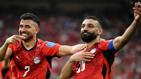 تريزيغيه يوجه رسالة خاصة لمحمد صلاح قبل توقيعه مع طرابزون سبور التركي