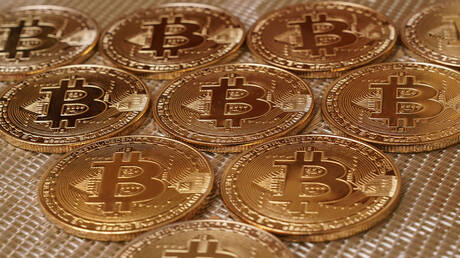 ارتفاع سعر بيتكوين يتجاوز 77 ألف دولار لأول مرة منذ مايو 2026