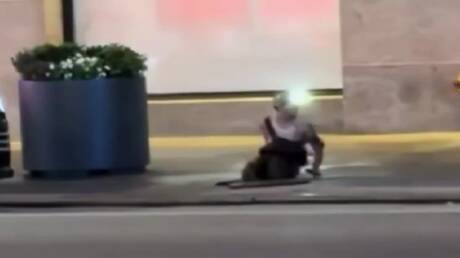 الشرطة الأمريكية تحقق في فيديو يظهر 3 أشخاص يخرجون من مجاري الصرف الصحي في نيويورك