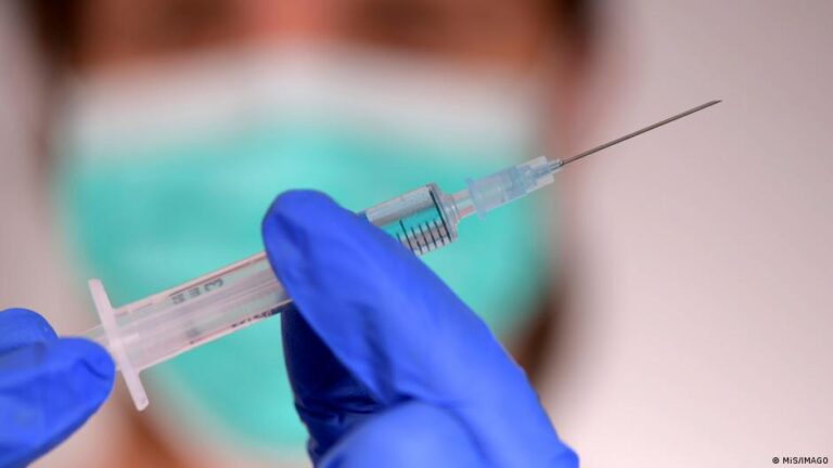 أسهم موديرنا وميرك ترتفع بعد نجاح اختبار لقاح جديد لعلاج السرطان