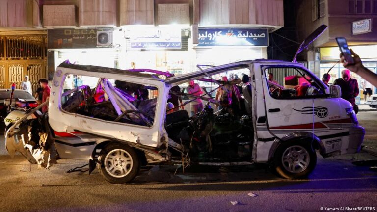 قتيلان و14 جريحاً في انفجار عبوة ناسفة بحافلة ركاب قرب دمشق