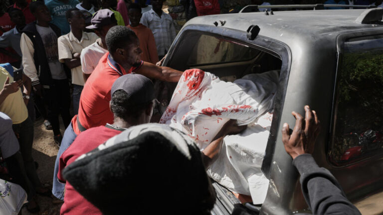 مجزرة في هايتي: نحو 40 قتيلا بهجوم عصابات مسلحة على كنيسة للنازحين