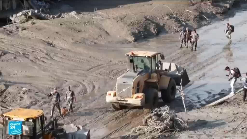 تزايد أعداد ضحايا كارثة نيبال الدولية وتكثيف الدول مساعداتها الإنسانية
