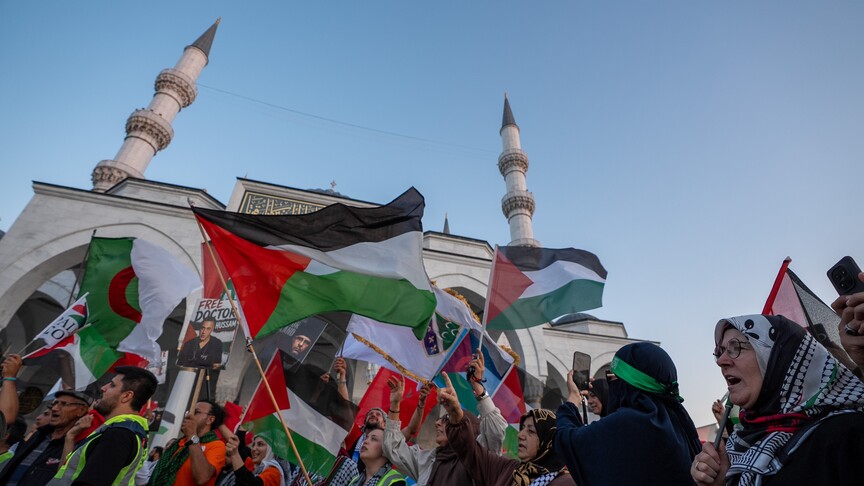 وصول “قافلة فلسطين” التضامنية من البوسنة إلى أنقرة في طريقها للضفة الغربية