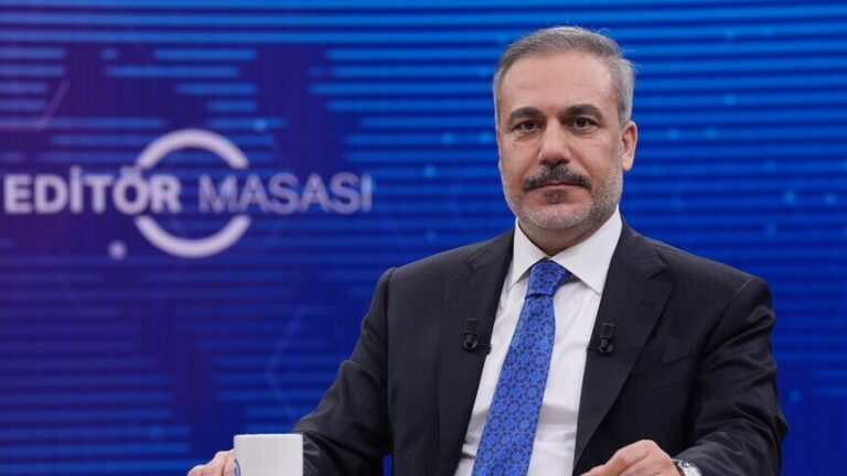وزير الخارجية التركي هاكان فيدان ضيفاً على “طاولة محرري الأناضول” السبت