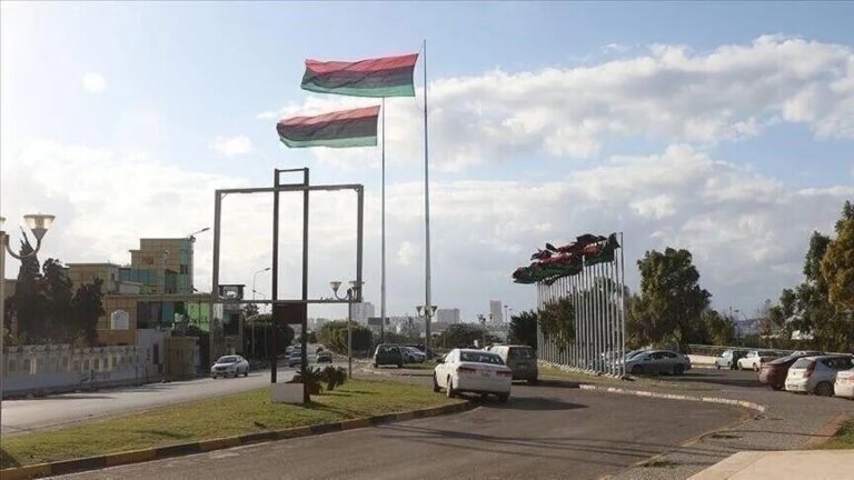 انفجار بمحطة الحرشة الكهربائية يتسبب بانقطاع واسع للتيار في غرب ليبيا