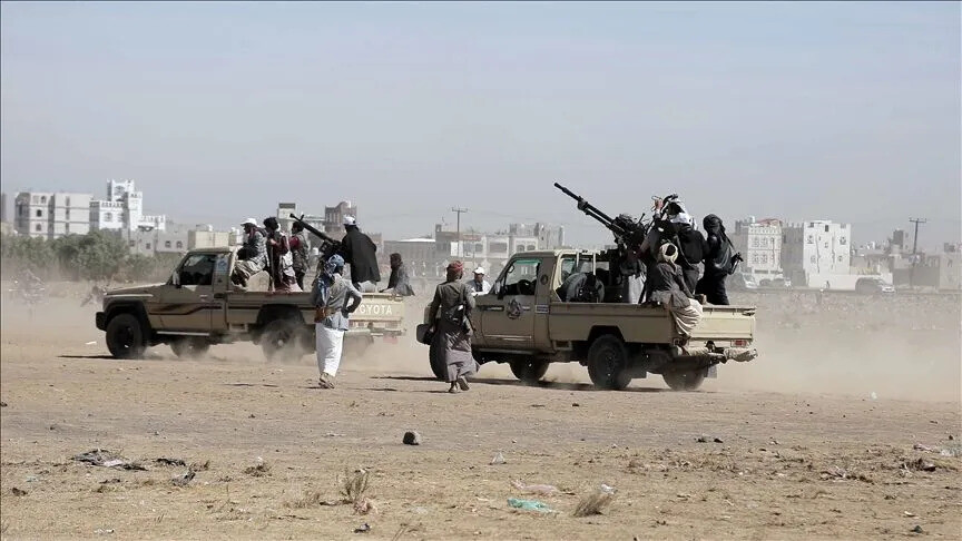 الحوثي تعلن مقتل 20 من عناصرها بينهم 14 ضابطاً في جبهات متصاعدة باليمن