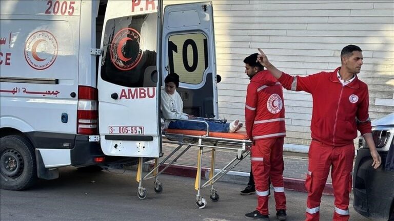 خطر توقف خدمات صحية في غزة جراء نقص الزيوت وقطع الغيار بسبب القيود الإسرائيلية