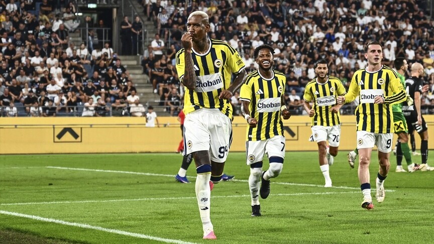 فنربهتشه التركي يتأهل إلى الدور الفاصل في دوري أبطال أوروبا بفوزه على شتورم غراتس