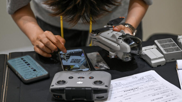 سكان بكين يسرعون ببيع طائراتهم المسيّرة قبل تطبيق الحظر الشامل في العاصمة