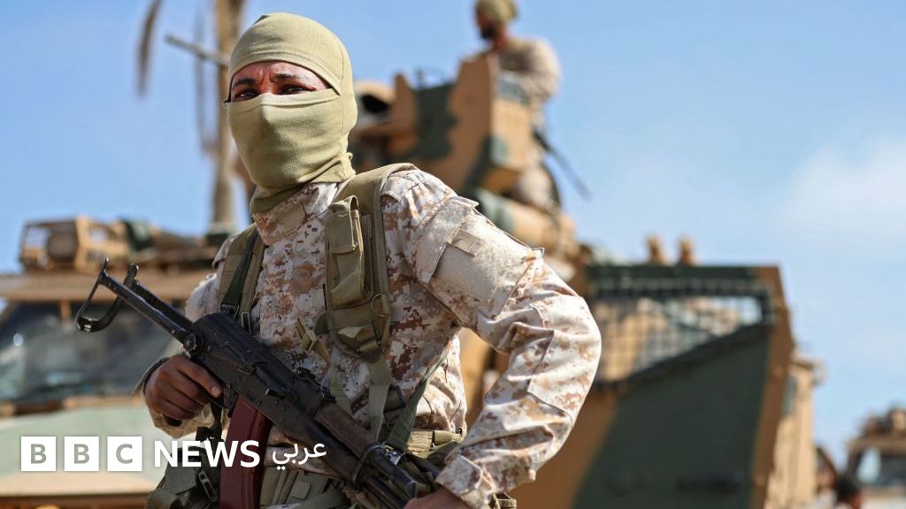 تركيا تلعب دور الوسيط بين حكومتي طرابلس وبنغازي في ليبيا